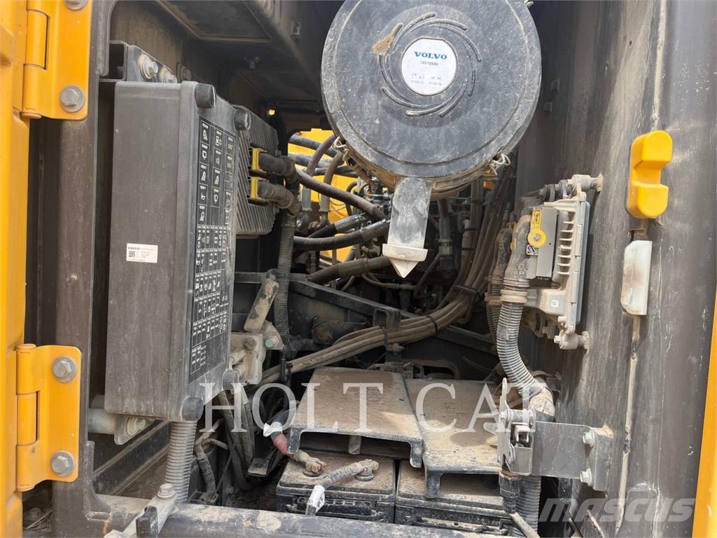 Volvo EC220EL Paletli ekskavatörler
