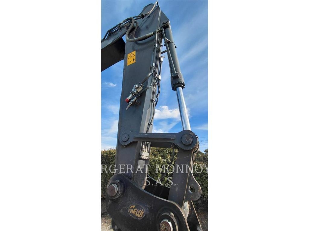 Volvo EC250 حفارات زحافة