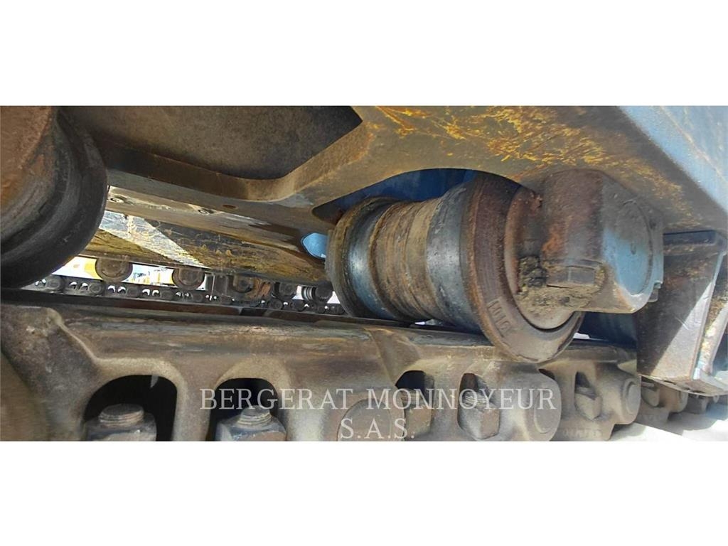 Volvo EC250 حفارات زحافة