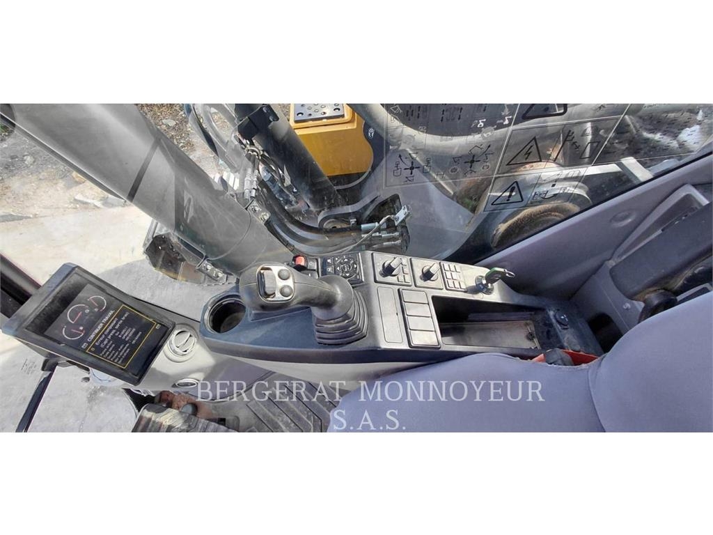 Volvo EC250 حفارات زحافة