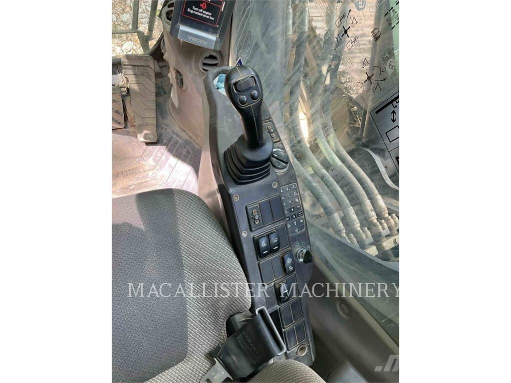 Volvo EC480DL Kāpurķēžu ekskavatori