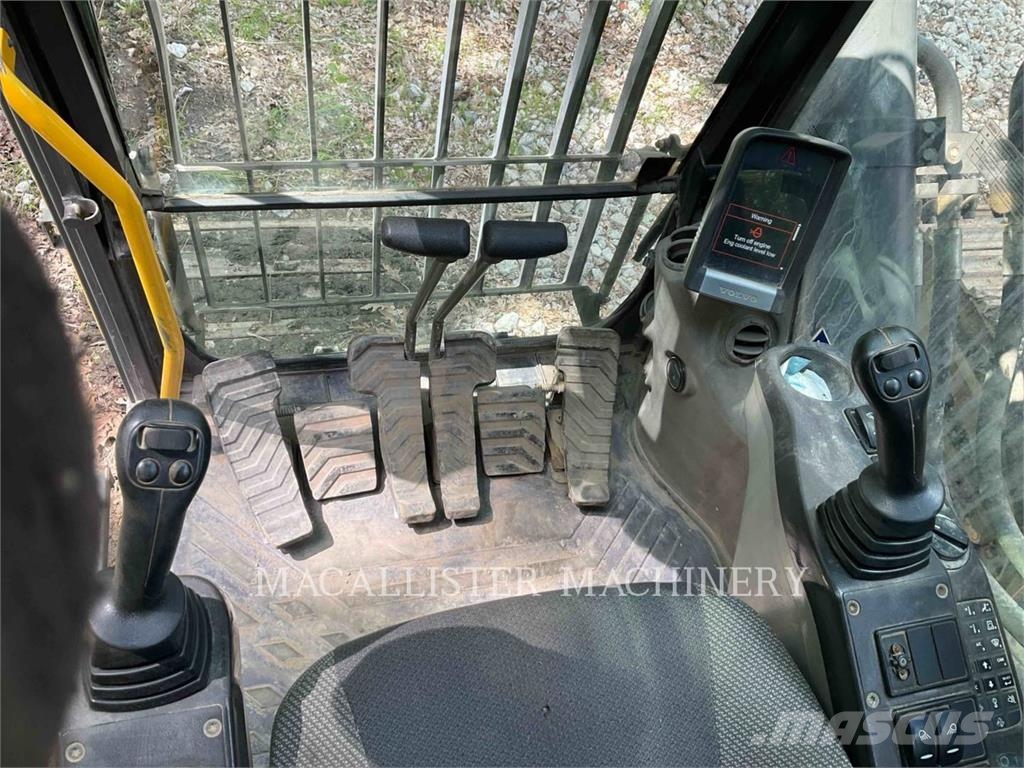 Volvo EC480DL Kāpurķēžu ekskavatori