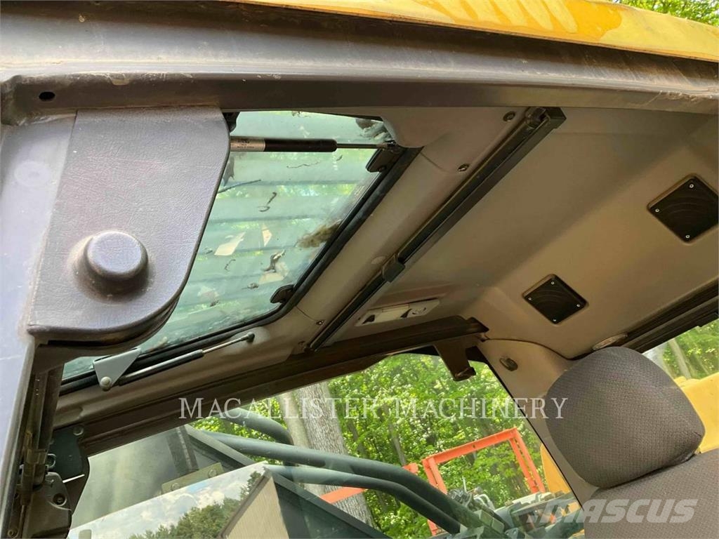 Volvo EC480DL Kāpurķēžu ekskavatori