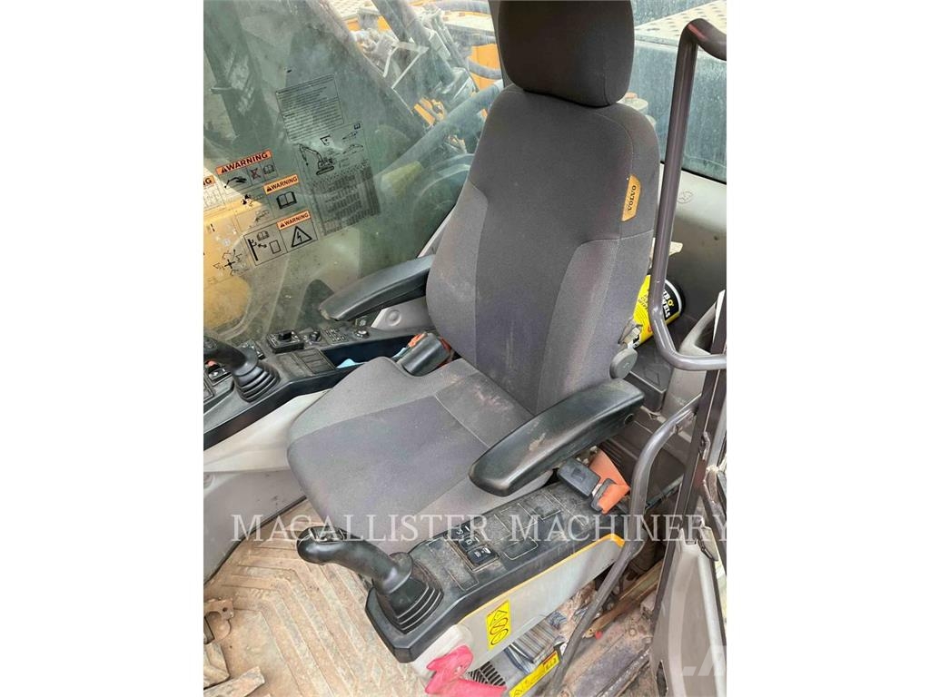 Volvo EC480EL Kāpurķēžu ekskavatori