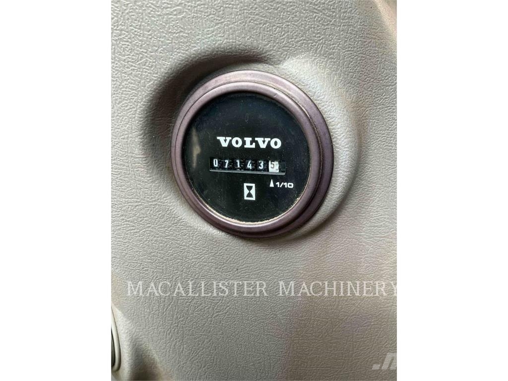 Volvo EC480EL Kāpurķēžu ekskavatori