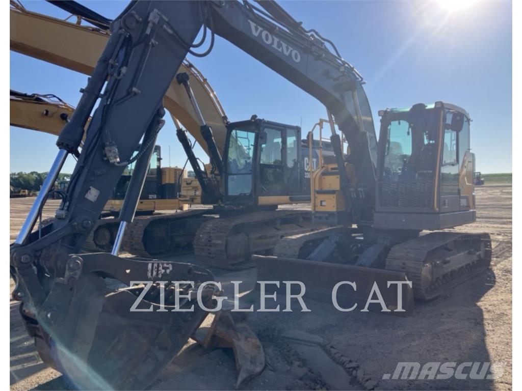 Volvo ECR145 대형 굴삭기 29톤 이상
