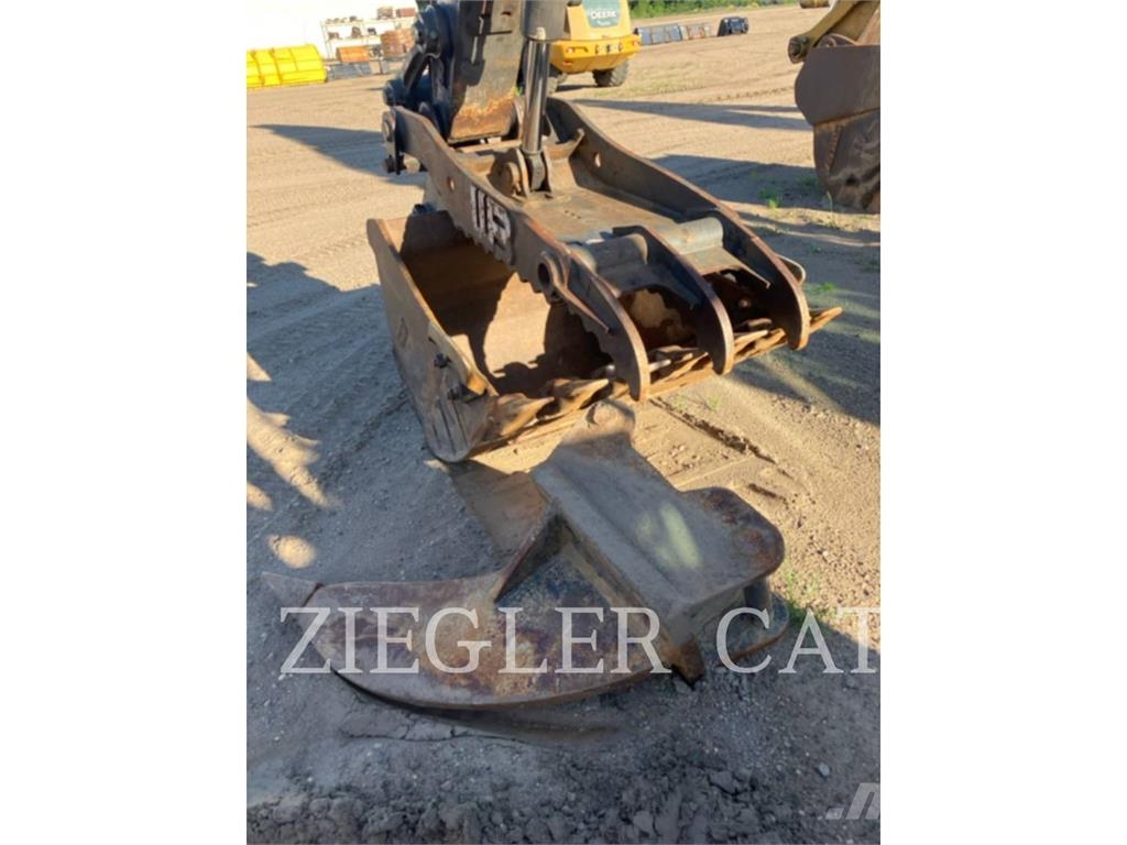 Volvo ECR145 대형 굴삭기 29톤 이상