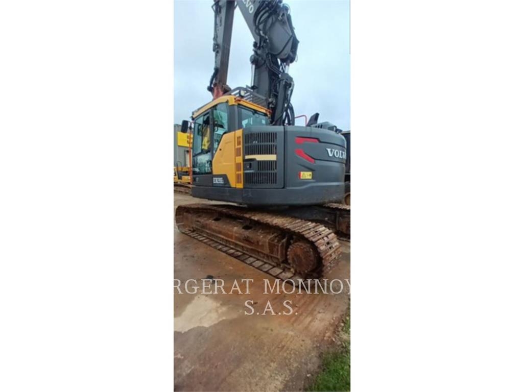 Volvo ECR235 大型油圧ショベル12t以上(パワーショベル・ユンボ)