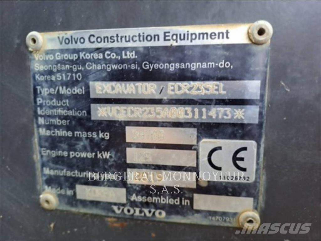Volvo ECR235 大型油圧ショベル12t以上(パワーショベル・ユンボ)