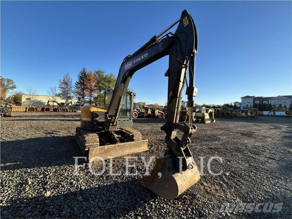 Volvo ECR88D Paletli ekskavatörler