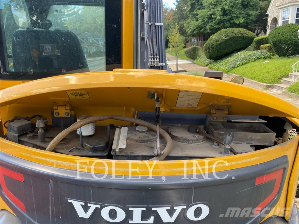 Volvo ECR88D Paletli ekskavatörler