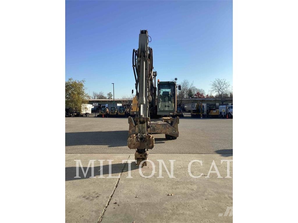 Volvo EW210C 대형 굴삭기 29톤 이상