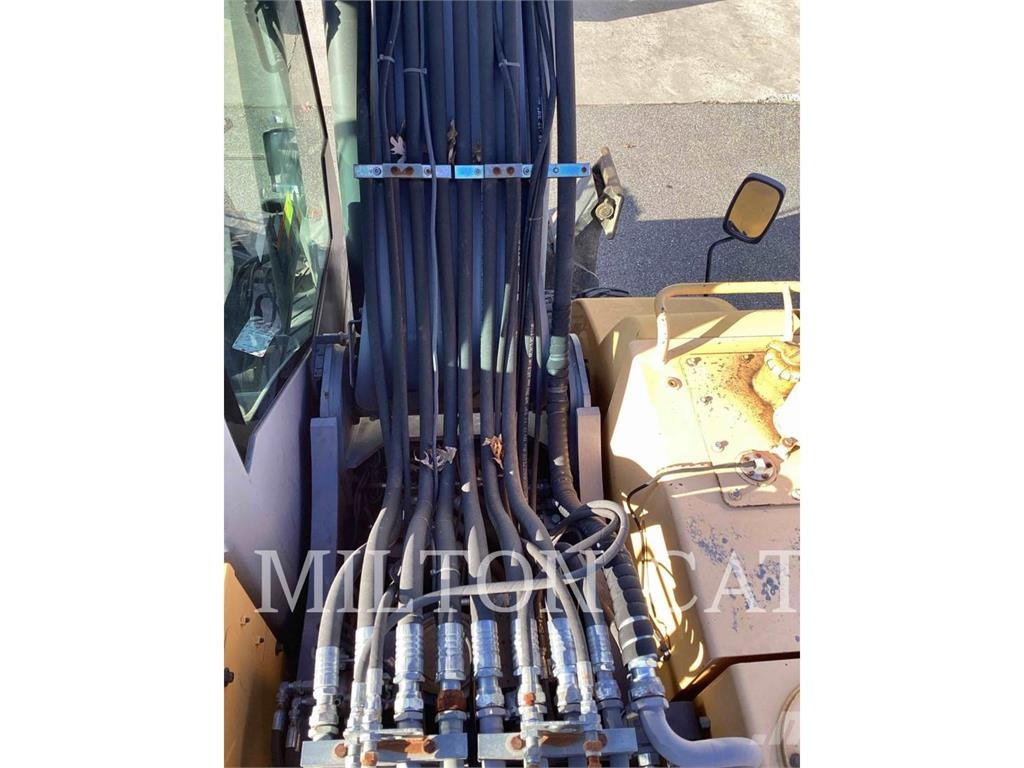 Volvo EW210C 대형 굴삭기 29톤 이상