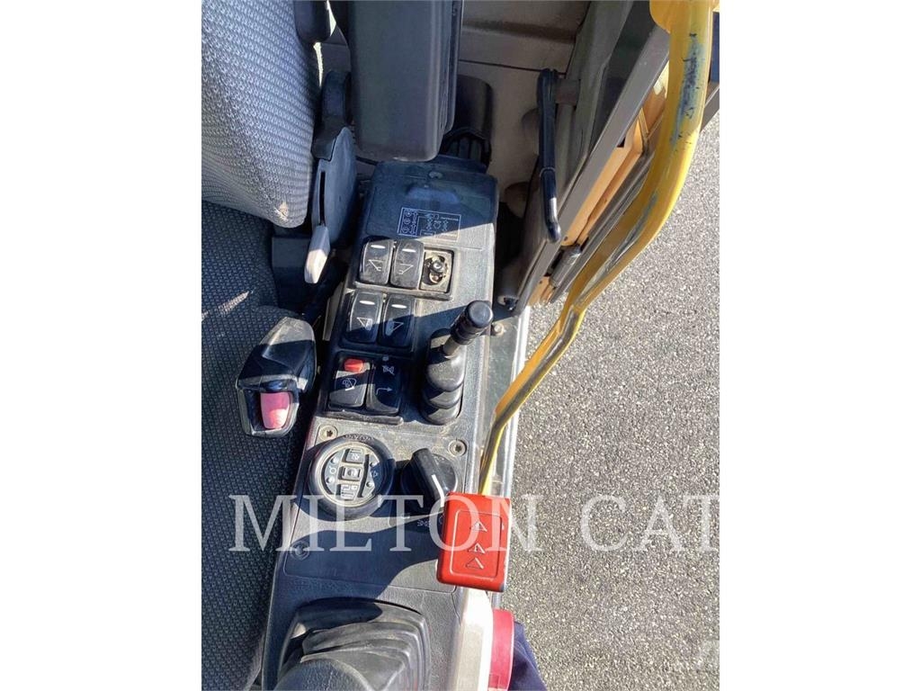 Volvo EW210C 대형 굴삭기 29톤 이상