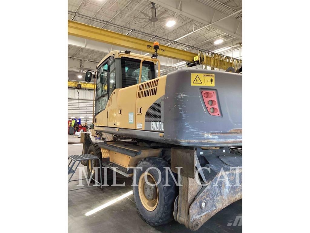 Volvo EW210C 대형 굴삭기 29톤 이상