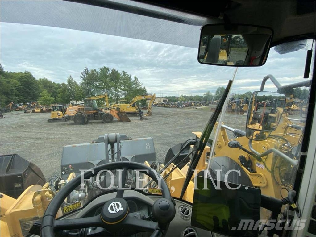 Volvo L110H 輪胎式裝載機
