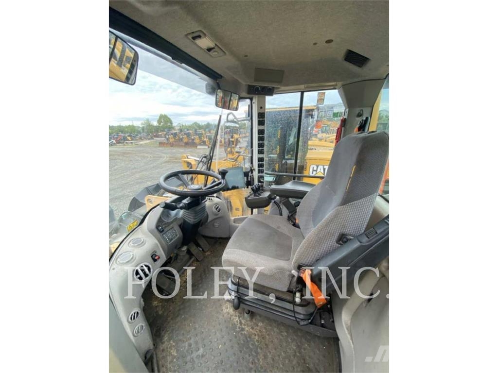 Volvo L110H 輪胎式裝載機