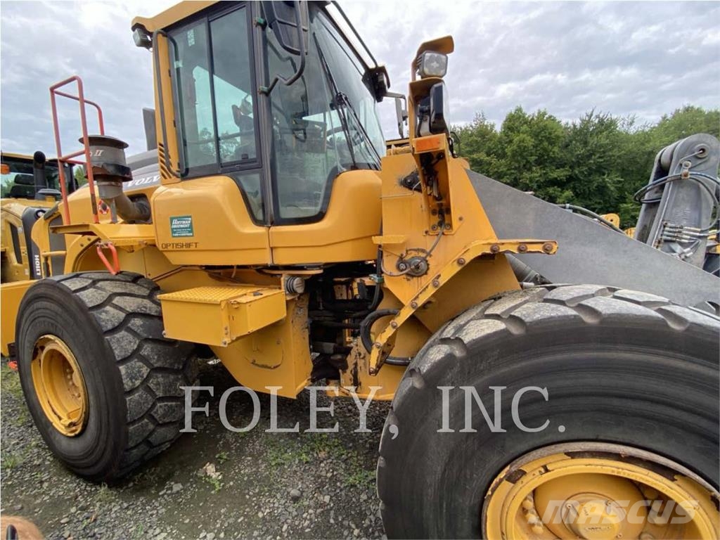 Volvo L110H 輪胎式裝載機
