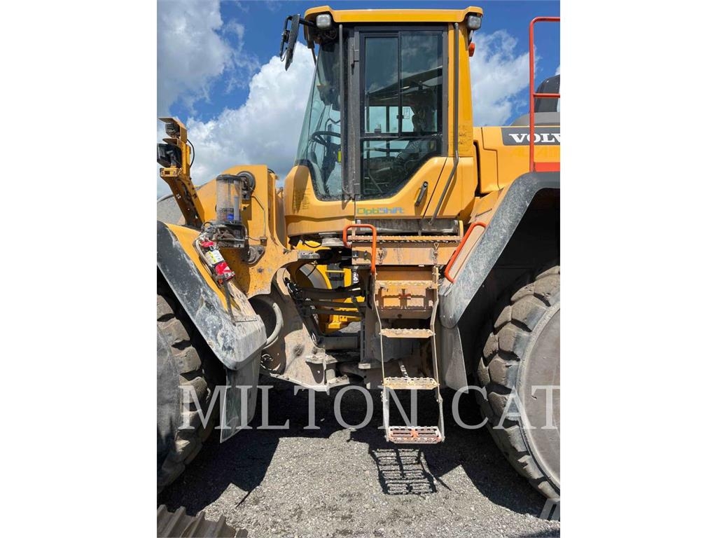Volvo L220H 휠로우더