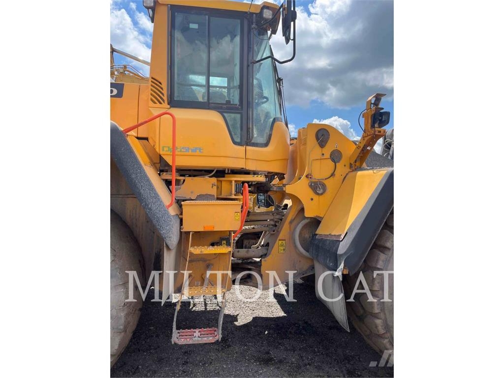 Volvo L220H 휠로우더