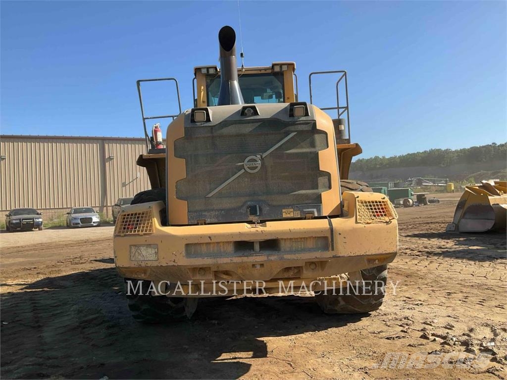 Volvo L250G Gumikerekes homlokrakodók