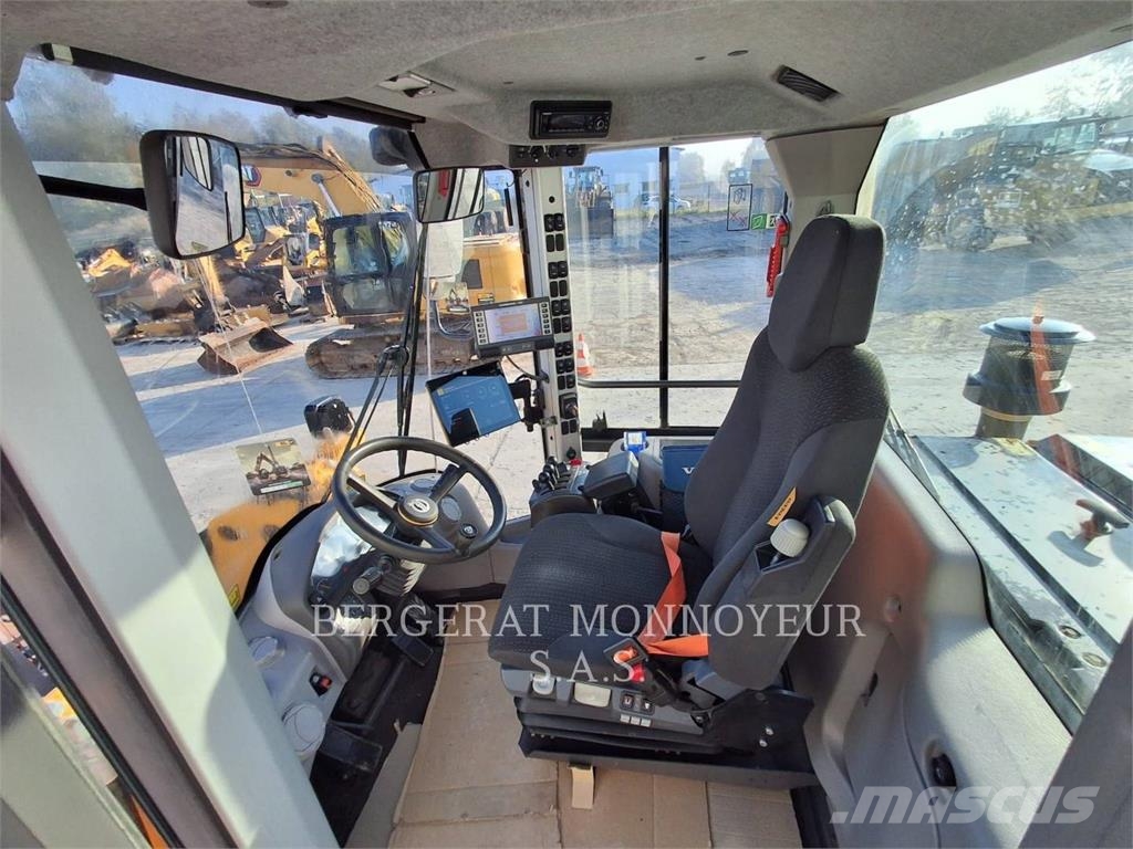 Volvo L90 Radlader