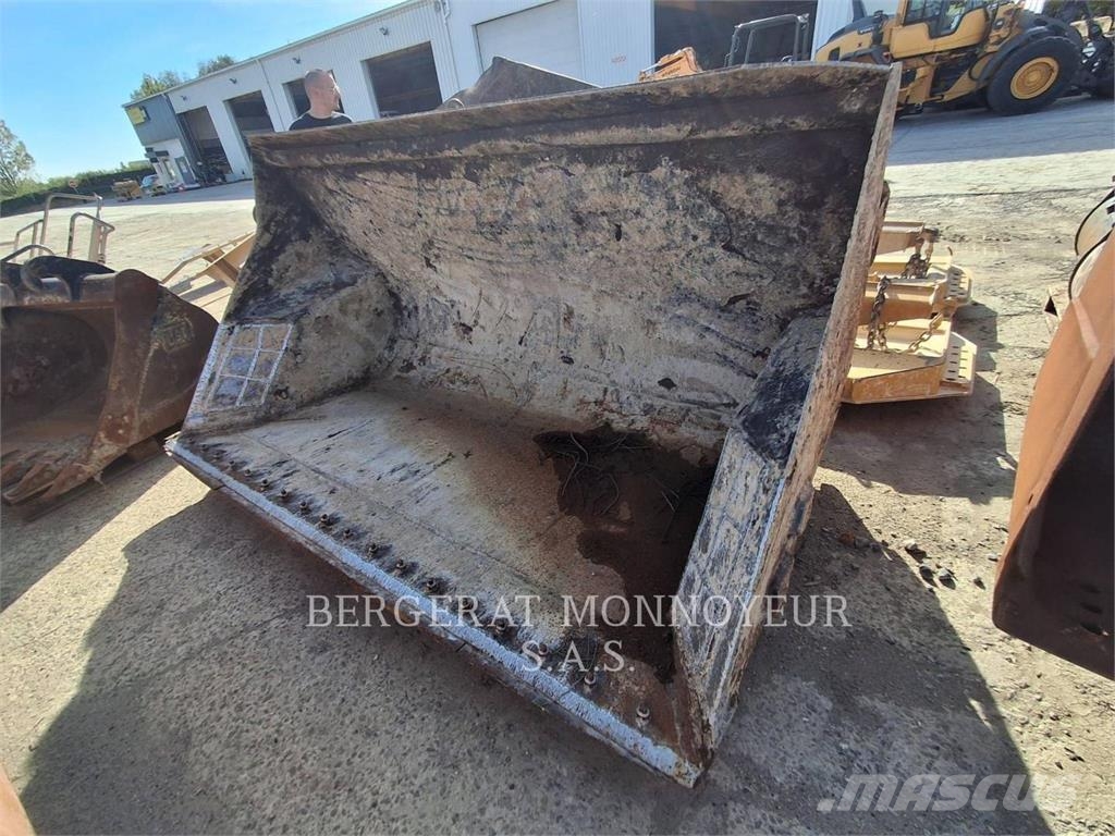 Volvo L90 Radlader