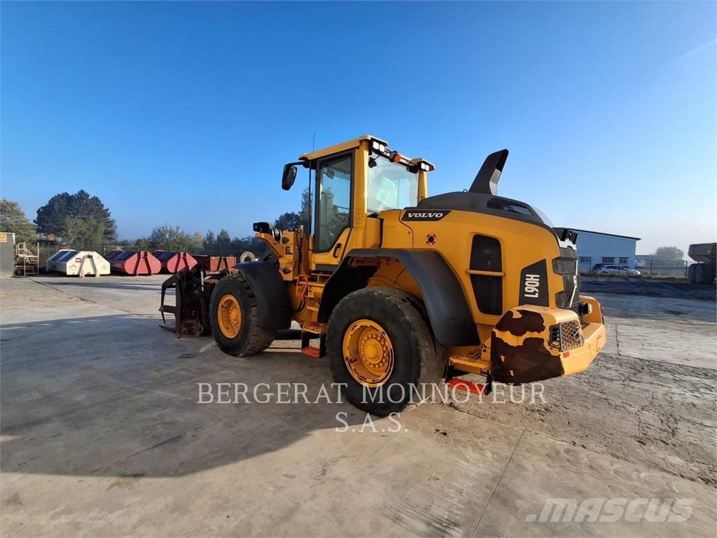 Volvo L90 Radlader