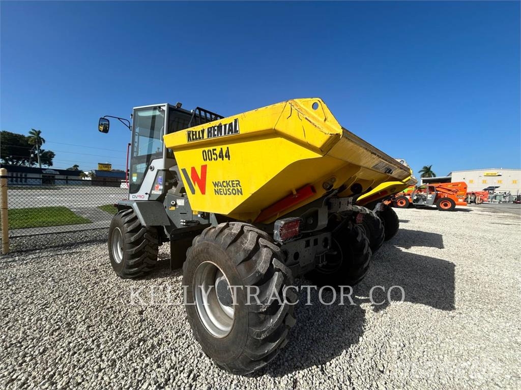Wacker DV90 Bañeras basculantes usadas