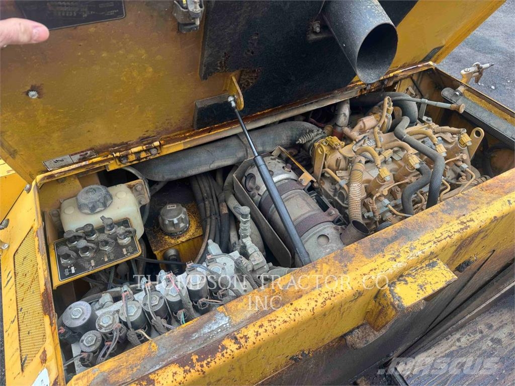 Weiler P195 Асфальтовкладачі
