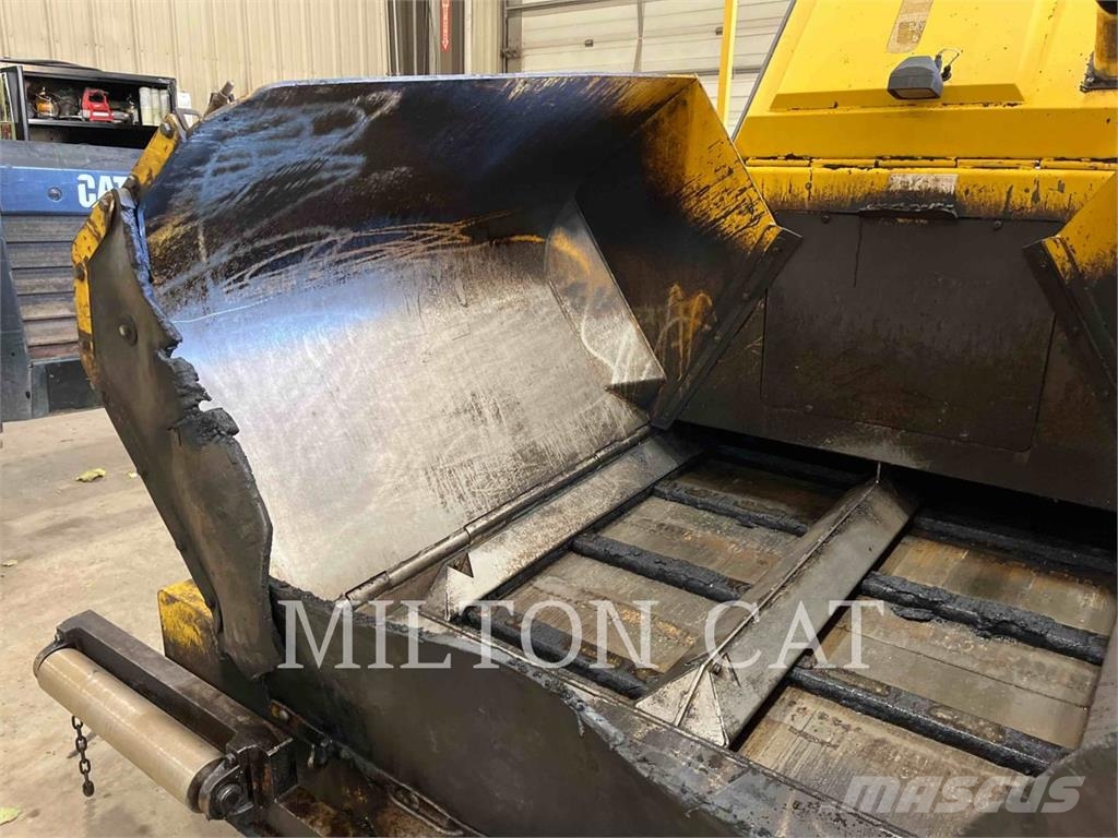 Weiler P265 Asphalt pavers