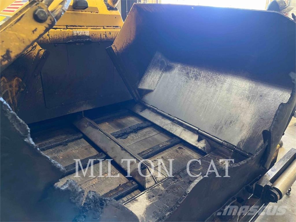 Weiler P265 Asphalt pavers