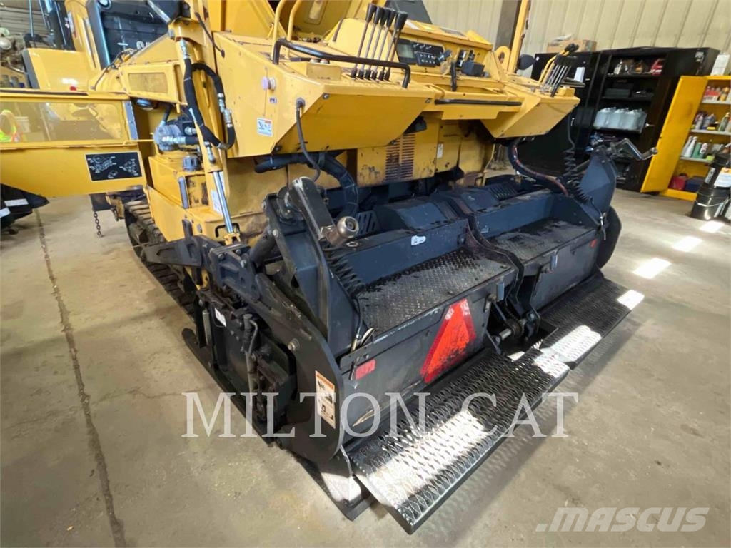 Weiler P265 Asphalt pavers