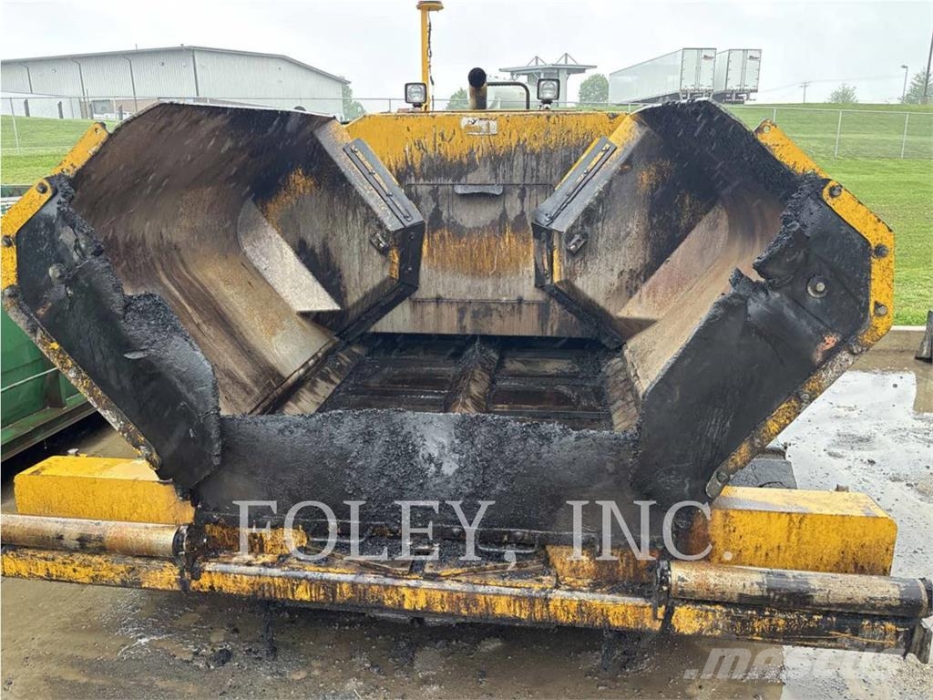 Weiler P385B Асфальтовкладачі