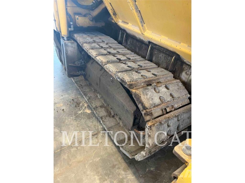 Weiler P385B معدات السفلتة