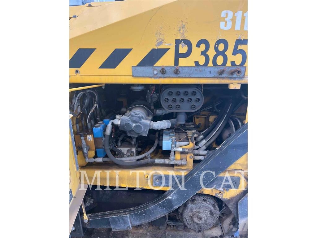 Weiler P385B معدات السفلتة