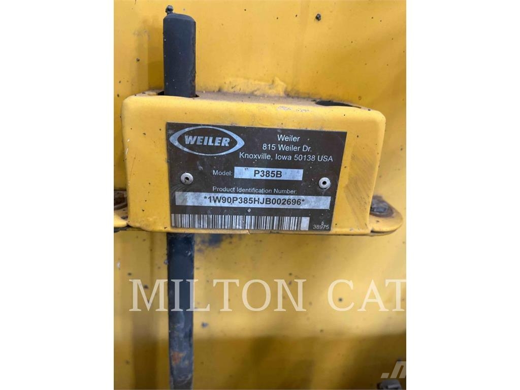 Weiler P385B معدات السفلتة