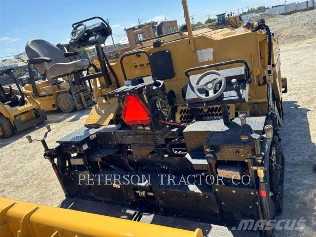 Weiler P385C معدات السفلتة