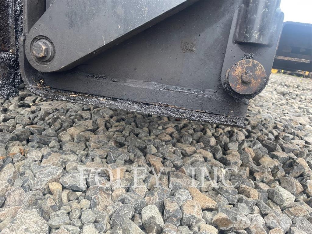 Weiler P385C Asphalt pavers