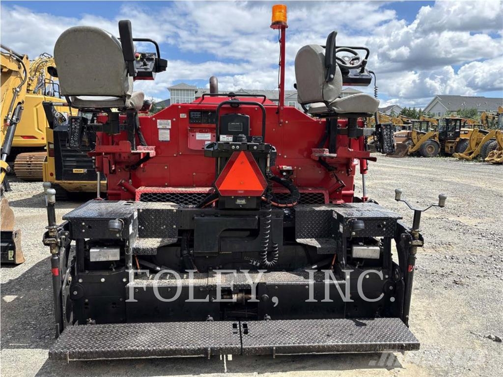 Weiler P385C Asphalt pavers