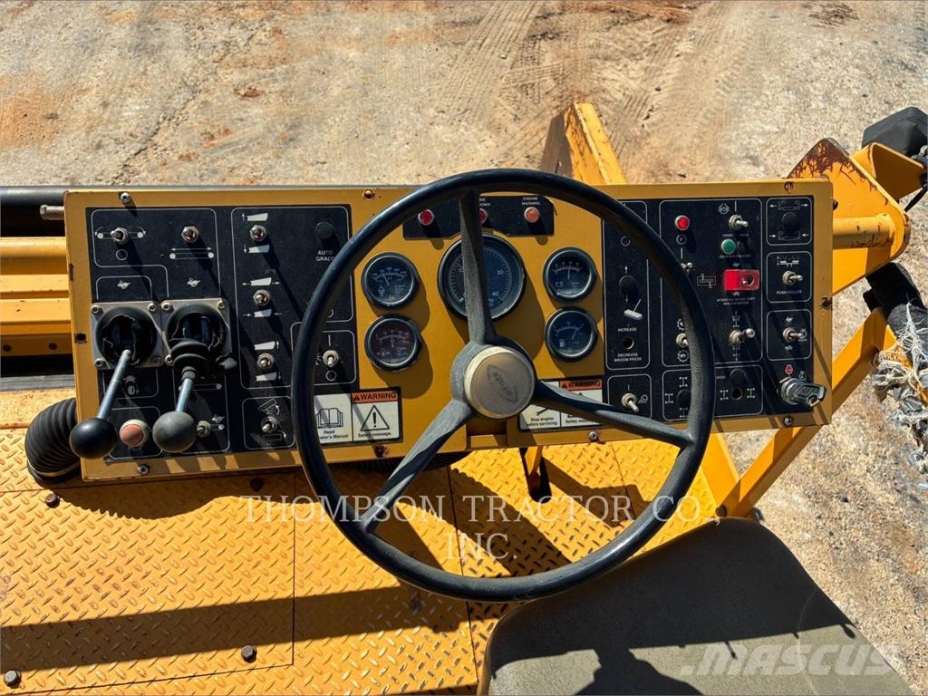 Weiler W530 Asfaldilaoturid