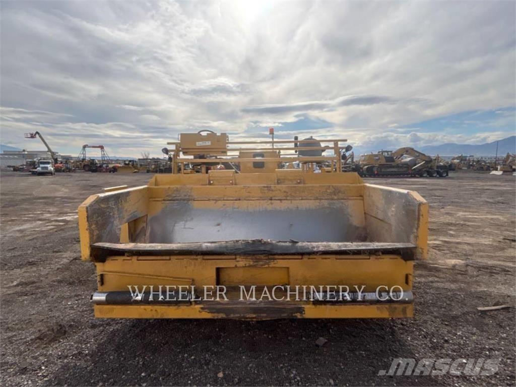 Weiler W530B Asphalt pavers