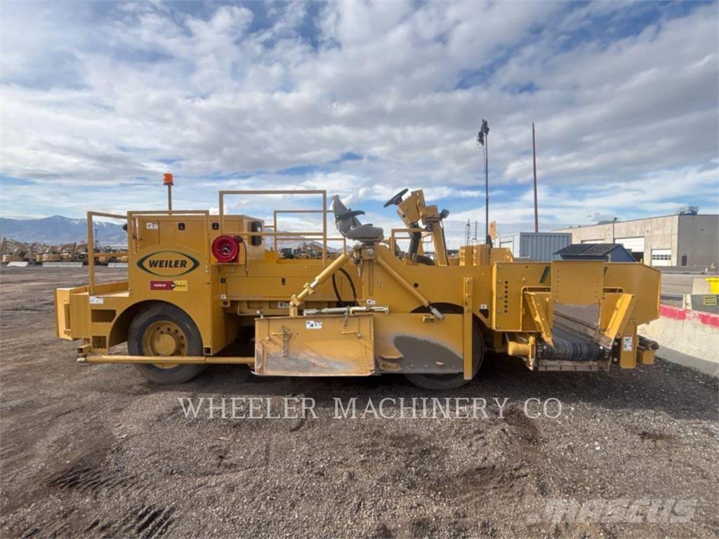 Weiler W530B Asphalt pavers