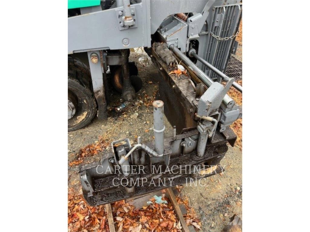 Wirtgen VOGELE VISION 5100-2 Asfaltni finišeri