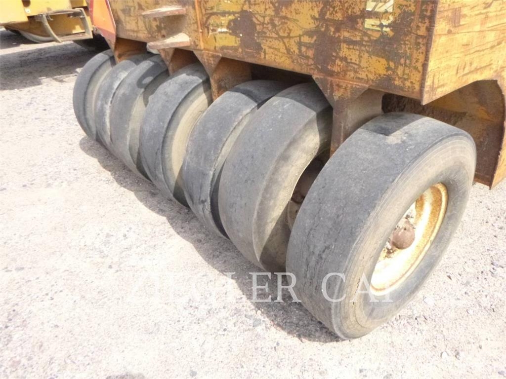 WRT EQUIPMENT PT13 Rouleaux vibrants tractés