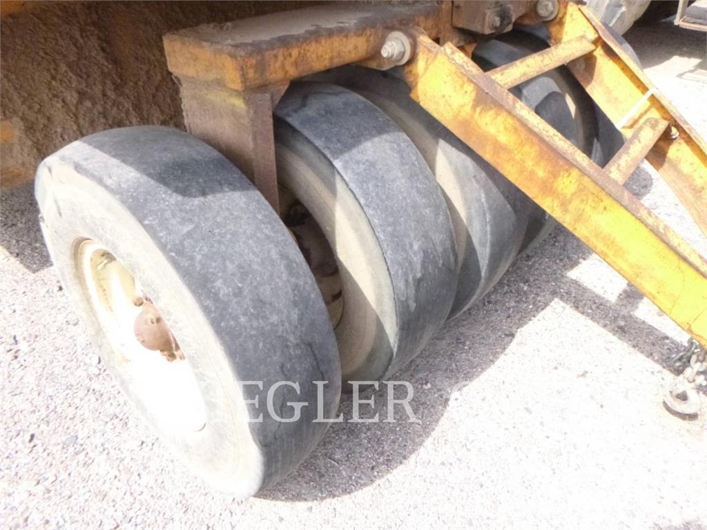 WRT EQUIPMENT PT13 Rouleaux vibrants tractés
