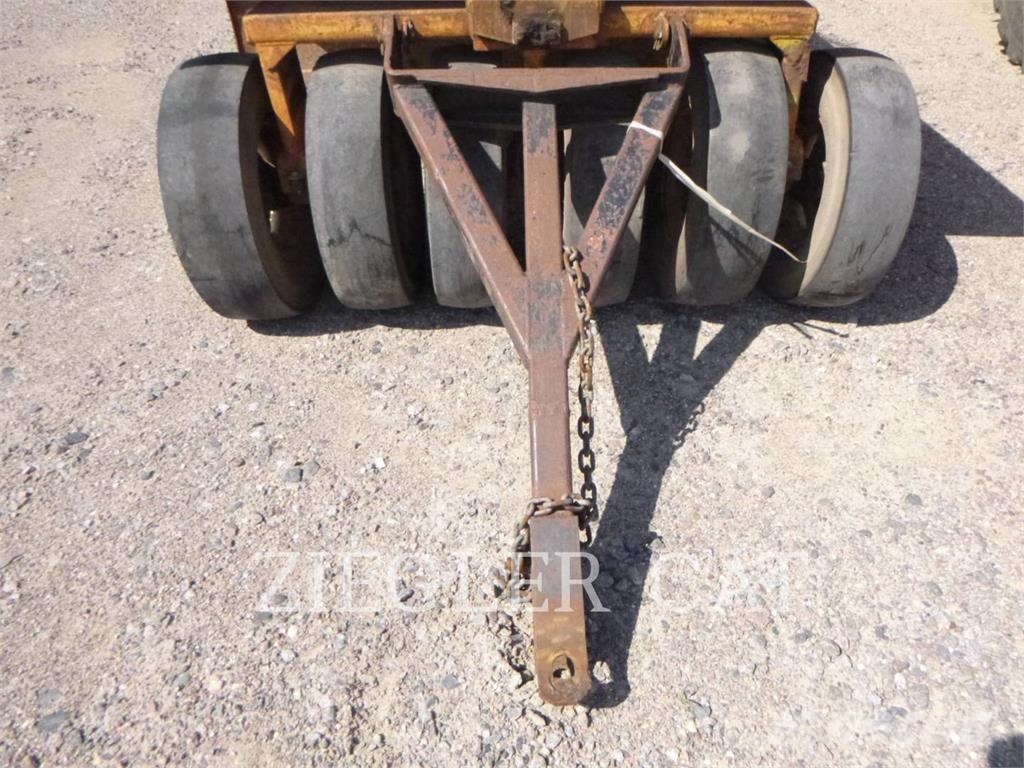 WRT EQUIPMENT PT13 Towed vibratory rollers