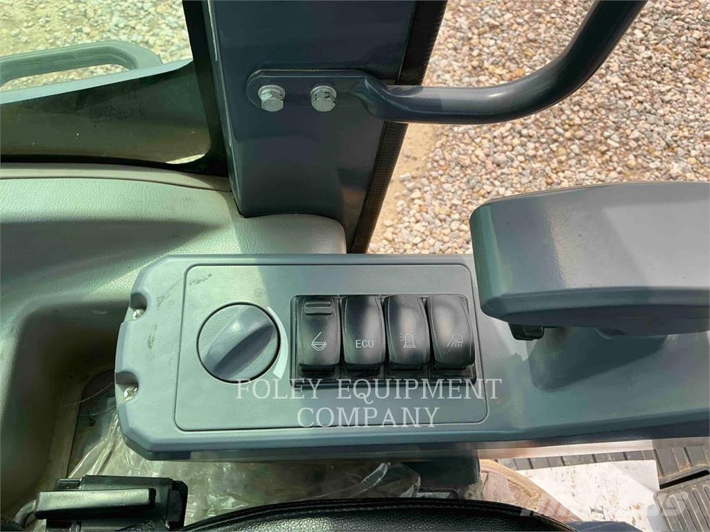 XCMG XE35U Escavatori cingolati