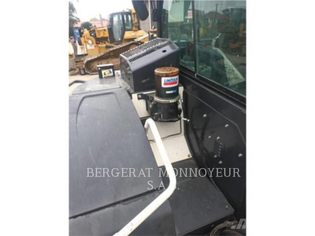 Yanmar SV100 حفارات صغيرة أقل من 7 طن (حفارات صغيرة)