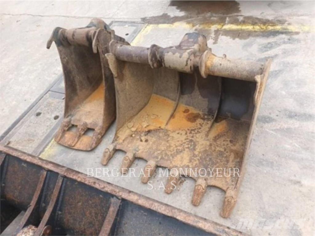 Yanmar SV100 حفارات صغيرة أقل من 7 طن (حفارات صغيرة)